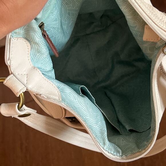 The Sak Iris Leather Shoulder Bag Purse Hobo Tote Handbag Ivory Classic Pockets - Picture 6 of 10